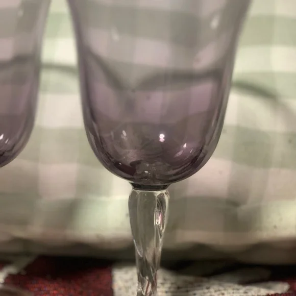 Elegant Purple Wine Glass Set - Picture 2 of 2